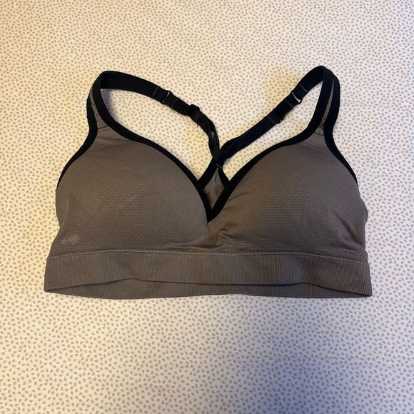 SPORTSBRA - Picture 1 of 2